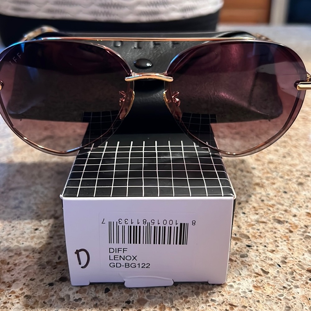 DIFF Women’s Lenox Sunglasses